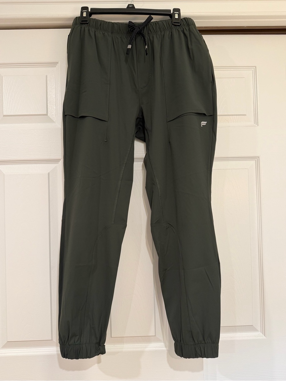 Fabletics Men's Olive Green Lightweight Jogger Pants Size L